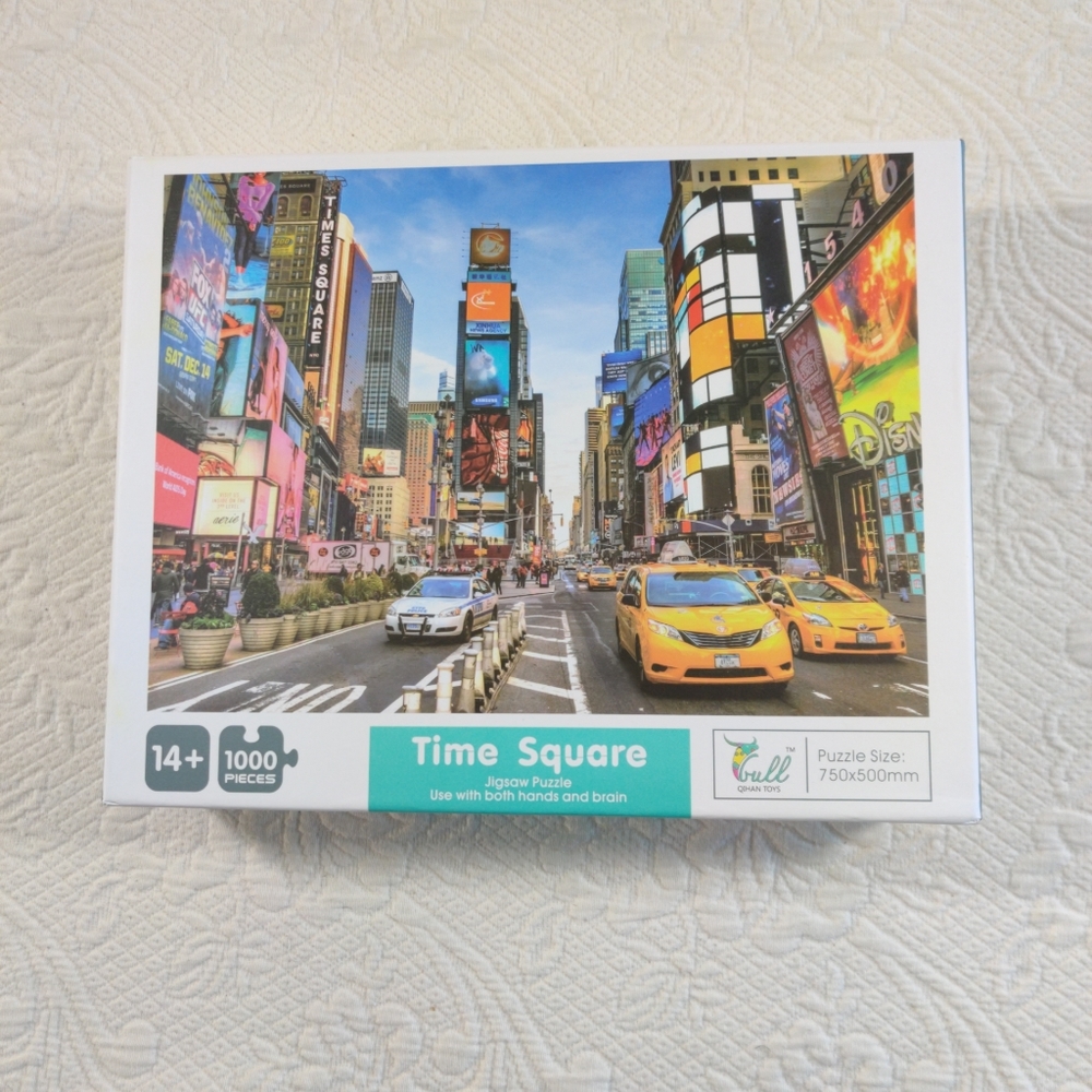 Times Square Jigsaw Puzzle 1000 Pieces,  14+ 750mmx500mm, Used, Complete